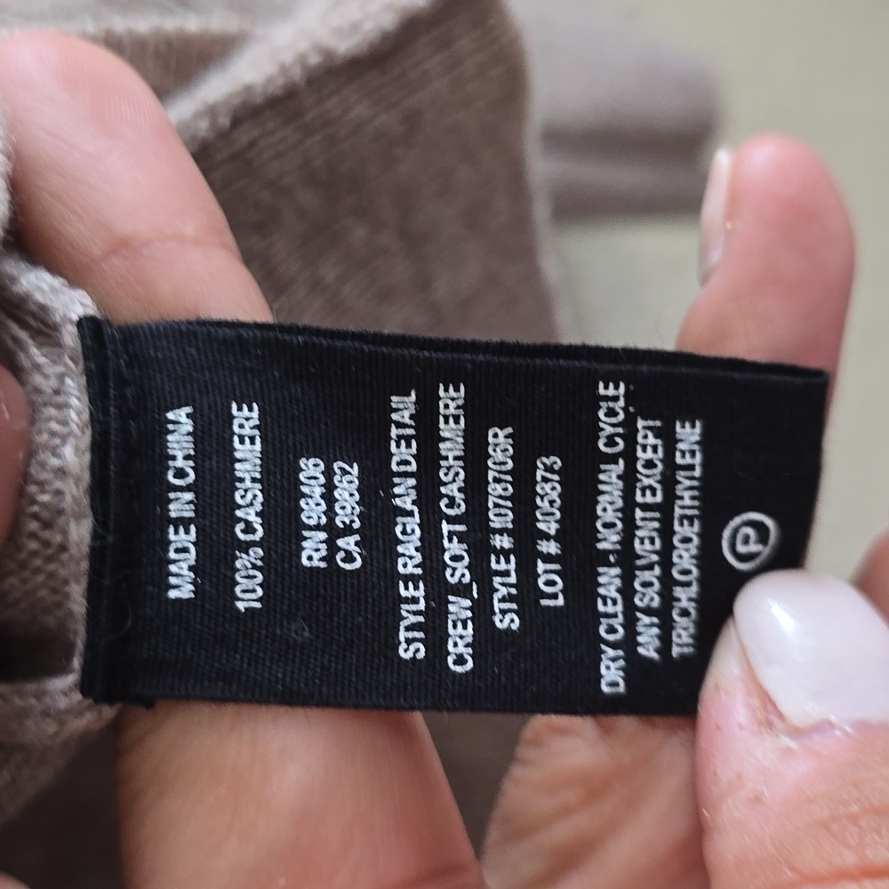 Theory Women's Gray Sweater - Picture 5 of 7